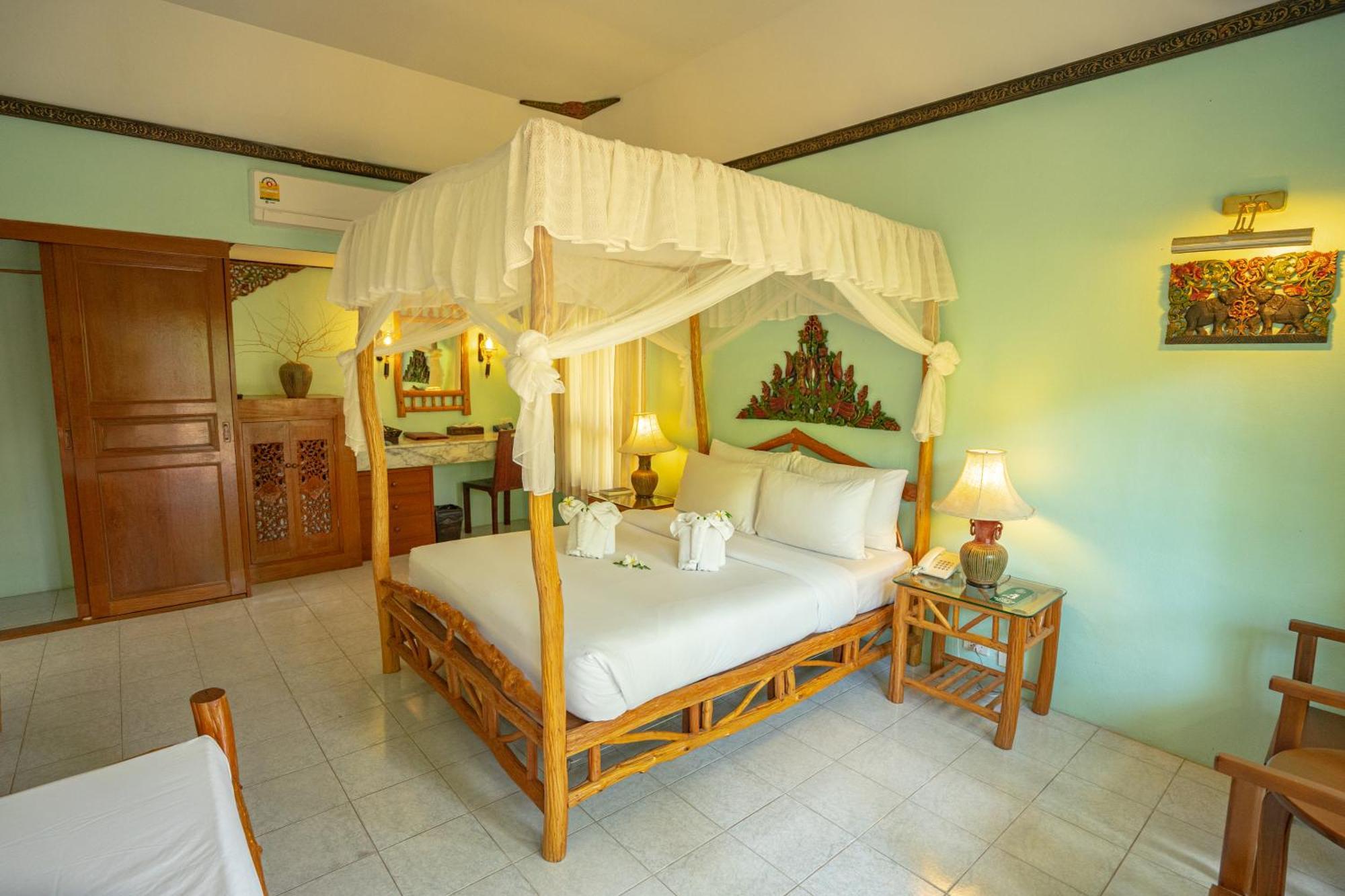 Chaweng Buri Resort Room photo